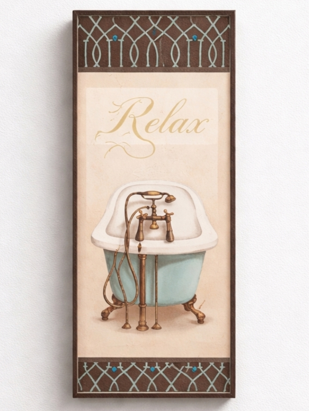 Elegant Bath Art with Cream and Gold Details